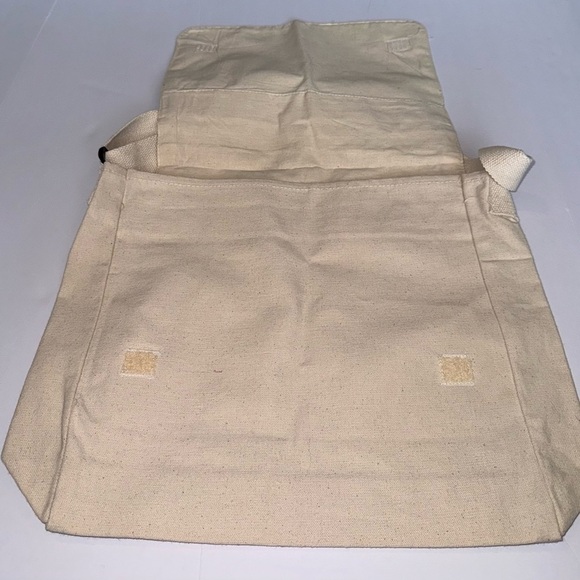 Luke Bryan Messanger bag tour of 2013 - Picture 4 of 8